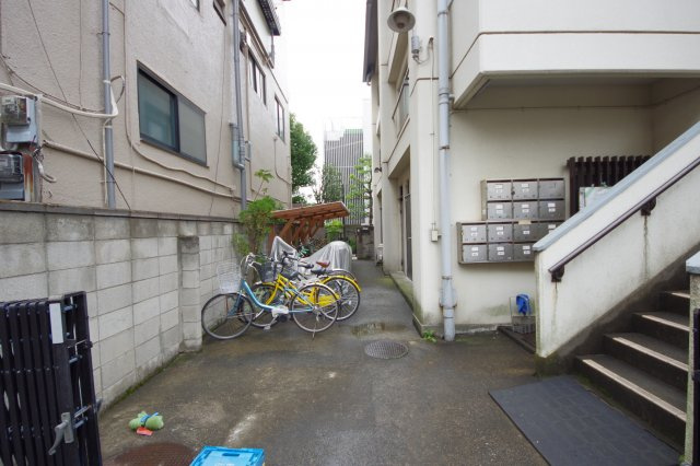 【エントランス】