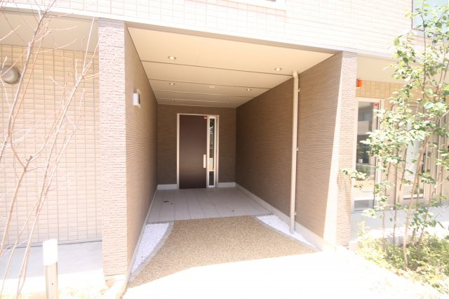 【エントランス】