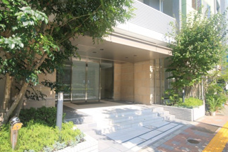 【エントランス】