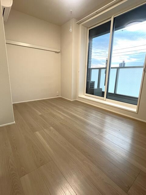 GRAND MAISON Ⅱの洋室