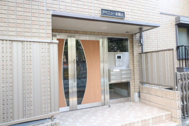 【エントランス】