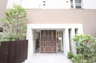 【エントランス】