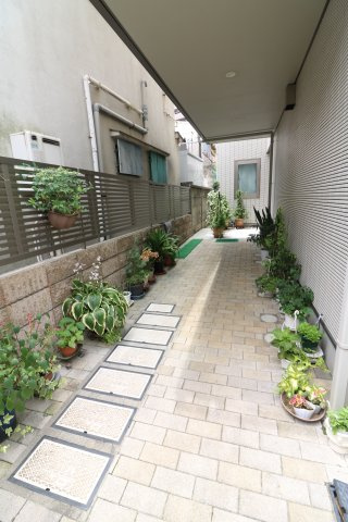 【エントランス】