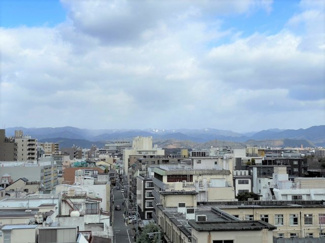 【展望】 | 玄関前からの眺め