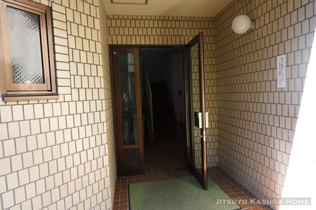 【エントランス】