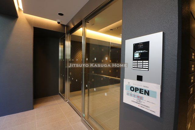 【エントランス】