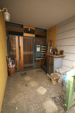 【エントランス】