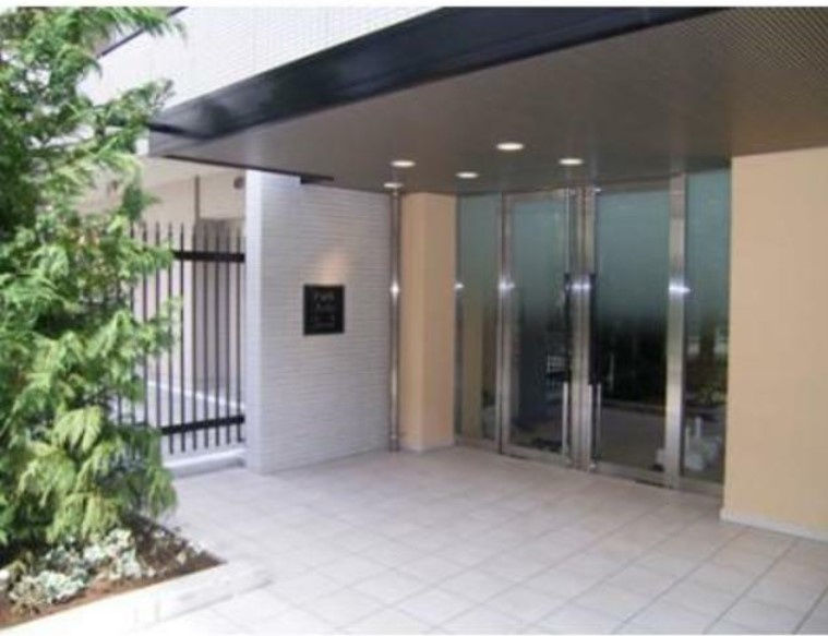 【エントランス】