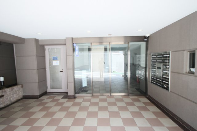 【エントランス】