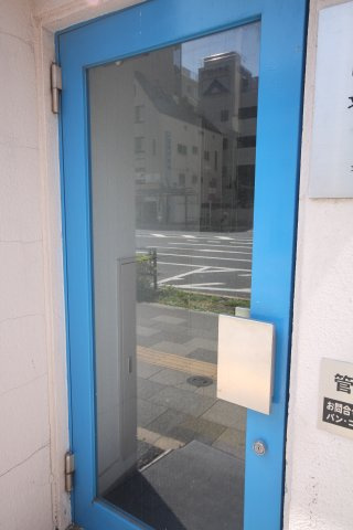 【エントランス】