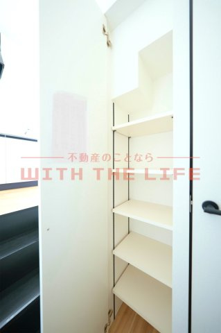 RENATUS PRIMO(リナトゥスプリモ）【キャッシュバック対象物件】の収納|こまごまとしたものを収納できそうですね