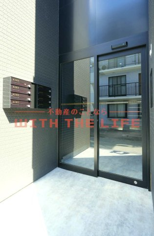 RENATUS PRIMO(リナトゥスプリモ）【キャッシュバック対象物件】のエントランス|落ち着いたエントランスです