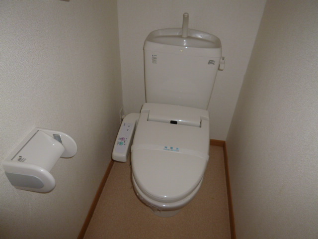 ＳＵＮ’Ｓ　ＧＡＲＤＥＮ　Ｂのトイレ|シャワー付きトイレ