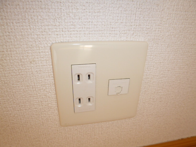 ＳＵＮ’Ｓ　ＧＡＲＤＥＮ　Ｂの設備|電話モジュラー