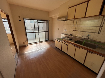 【居間・リビング】 | メゾンロワール東淀川 | おしゃれなリビングです