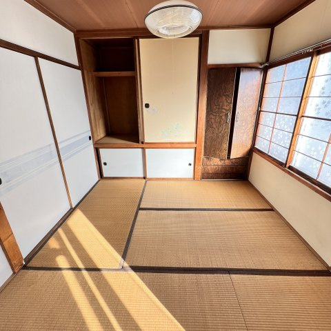 柏木町9-17アパートの和室