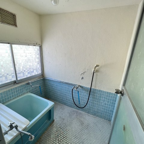 柏木町9-17アパートの浴室