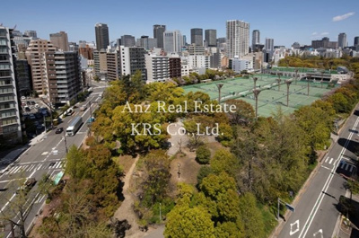 【展望】 | プライマル靱本町 | 高層階のバルコニーからの眺望です♪公園が目の前に♪