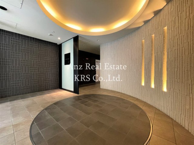 【エントランス】 | Perfect Life 本田