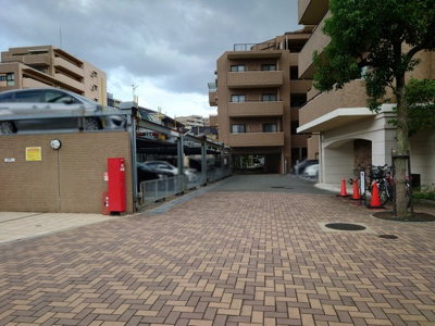 【駐車場】 | アービング豊中緑地公園