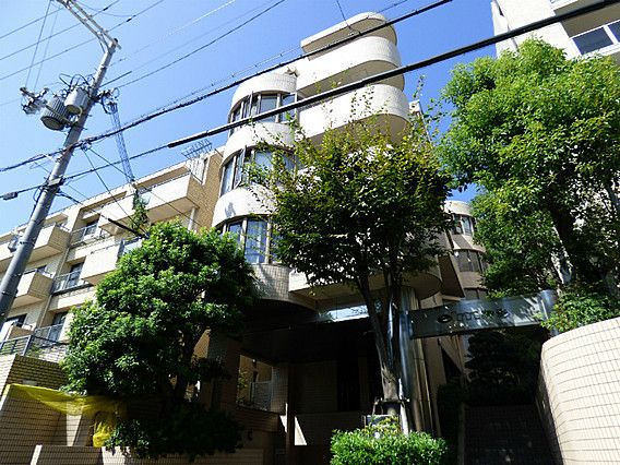 エルム御影の外観