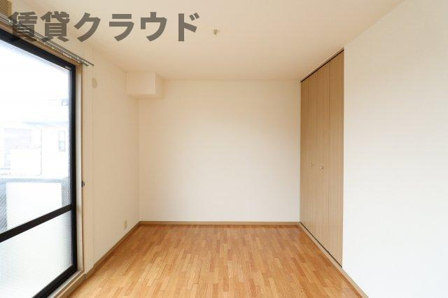 グレイスパティオⅡの洋室|個人の部屋や寝室として使える洋室です