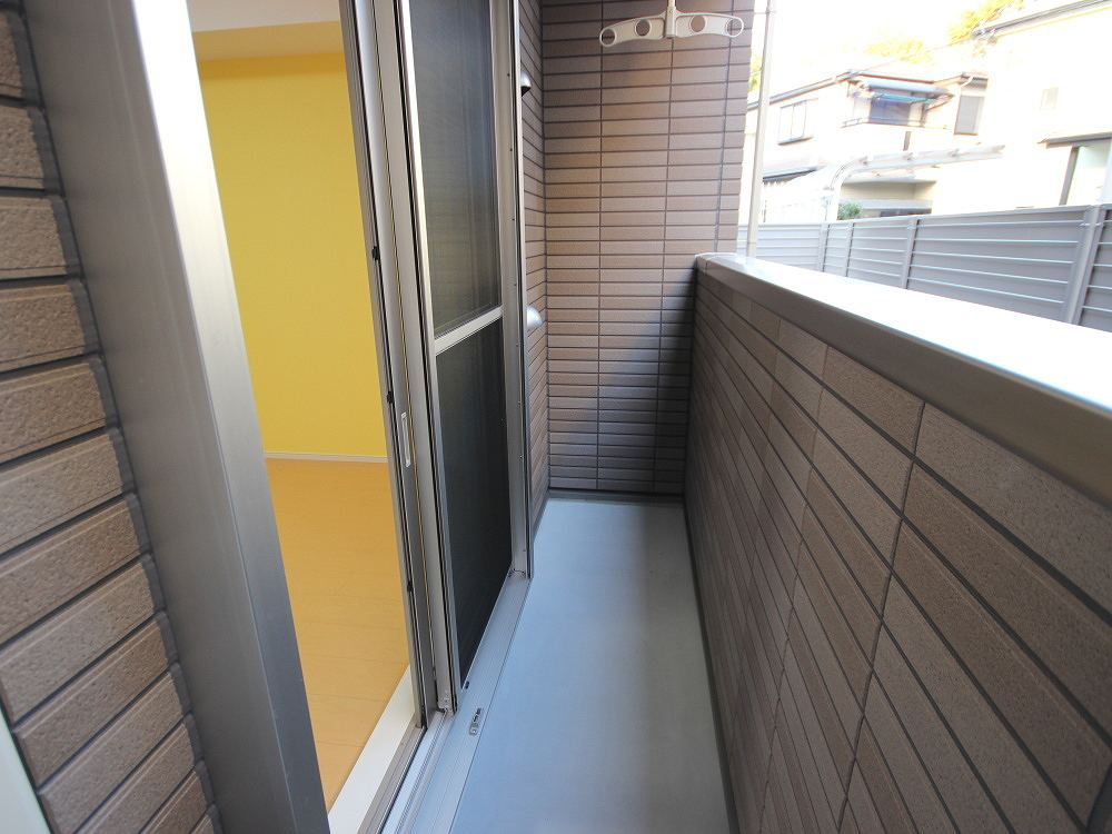 パルティール小曽根のバルコニー