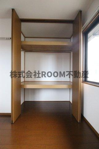 リーフレットエコーⅠ号館の収納|専用の収納スペースです