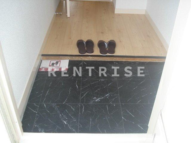 シャトレ妙興寺の玄関|玄関