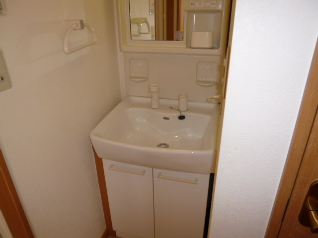 メゾンエスタの独立洗面台|洗髪洗面化粧台