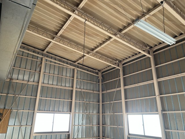 加法師町　倉庫の内装