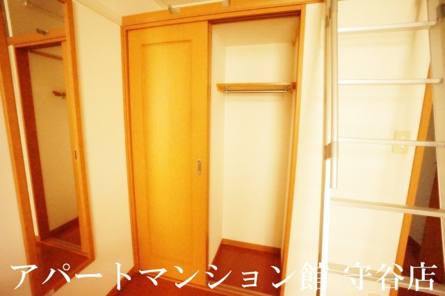 レオパレス守谷中央の収納