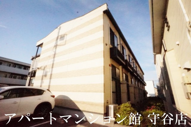 レオパレス守谷中央の外観