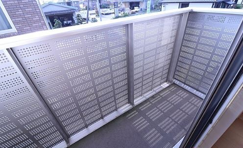 BagusRC（バグースアールシー）【キャッシュバック対象物件】のバルコニー|バルコニー付きです