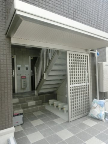 BagusRC（バグースアールシー）【キャッシュバック対象物件】のロビー|ゆとりのあるロビーです