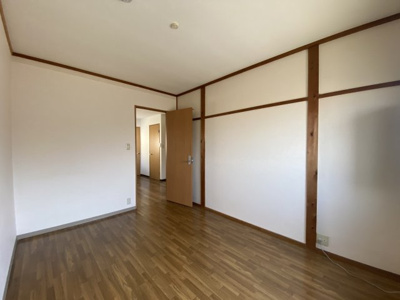 【居間・リビング】 | 新石生マンション