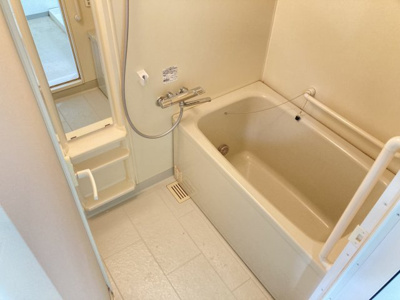 【浴室】 | ソレイユ・ルヴァン