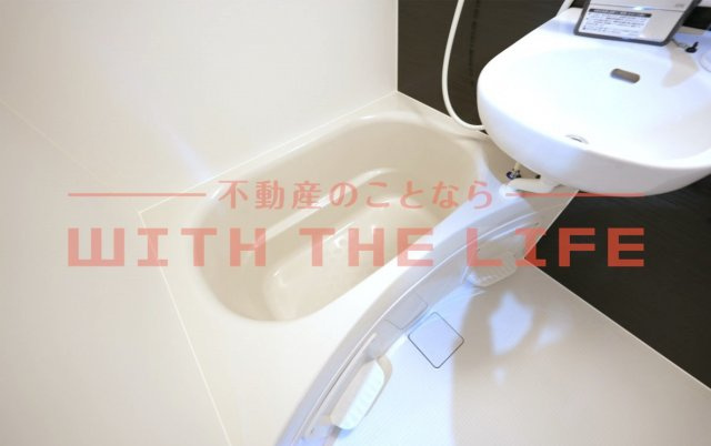 稲益ハイツ【10,000円キャッシュバック対象物件】の浴室|ゆったり過ごせるお風呂です
