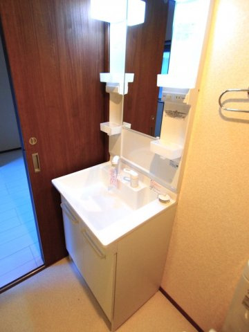 ベイルーム戸塚Ⅱの独立洗面台|前回募集時の写真です。現況優先。