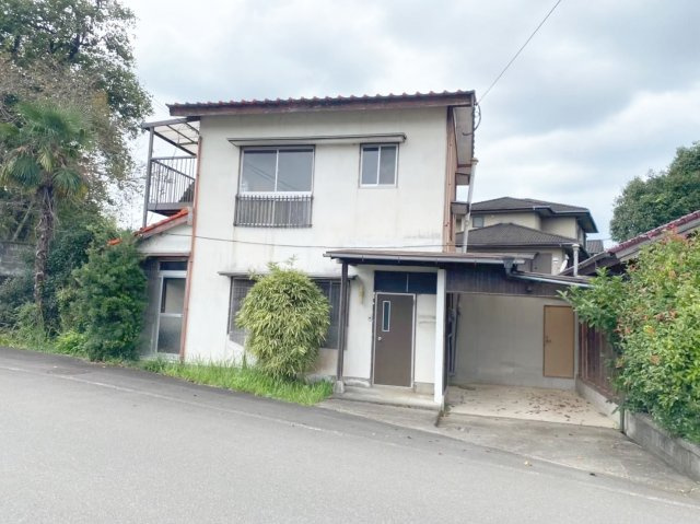 武雄市山内町大字三間坂古家付土地の外観|【外観】古家付の土地の様子です