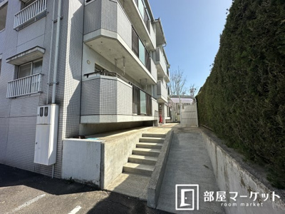 【エントランス】 | レーベン美里