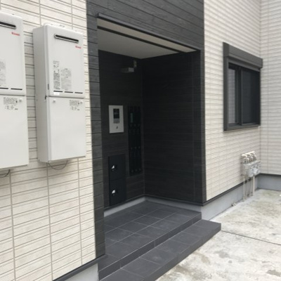 【エントランス】 | ラプソ両国