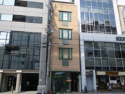 DEGUCHI UMEDAビルの画像