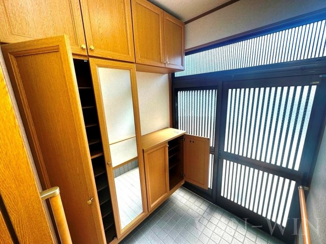 山田町借家の玄関