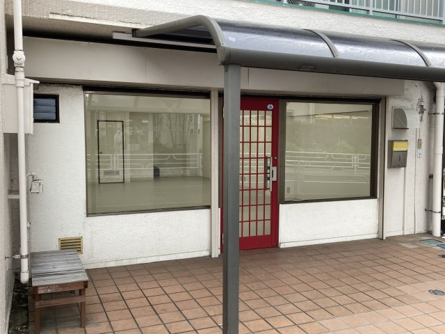 蕨市北町１丁目の店舗事務所の外観