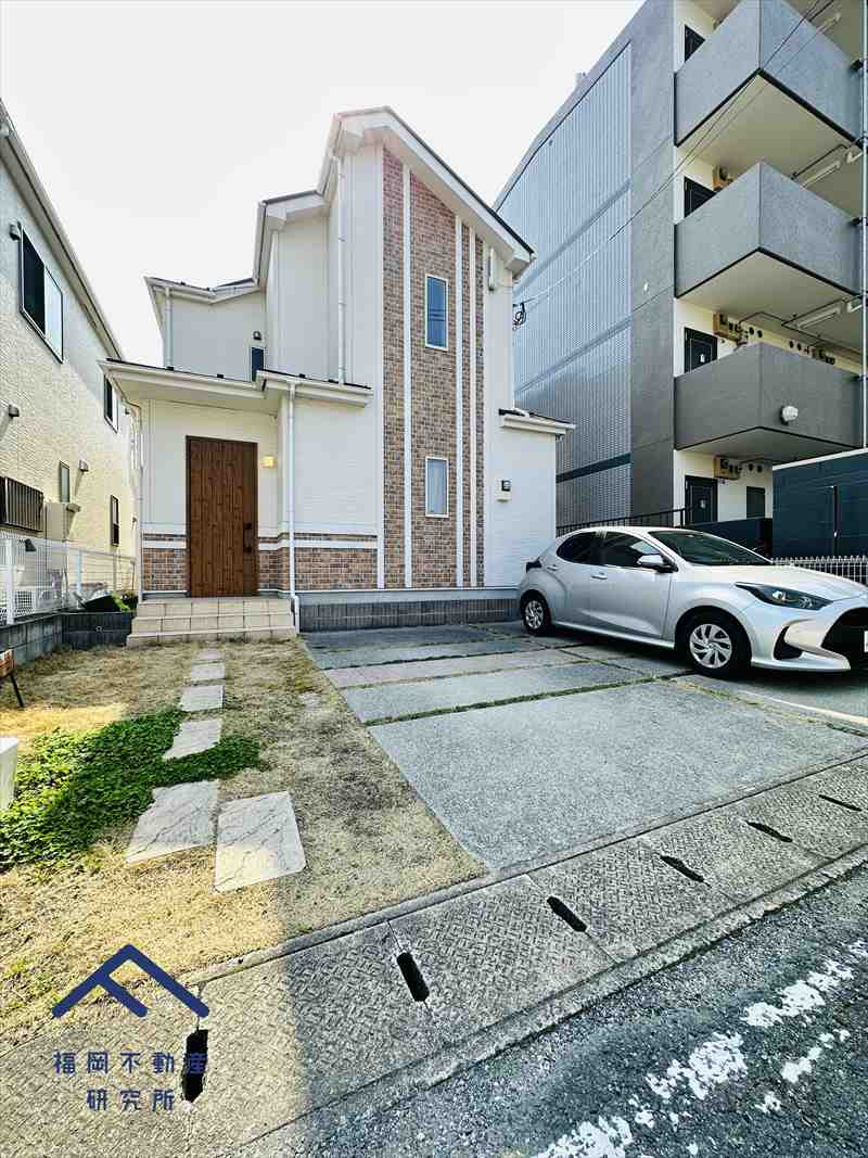 筑紫野市湯町１丁目　戸建て