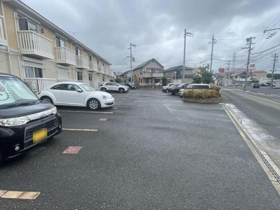 【駐車場】 | ビヤン　リズム