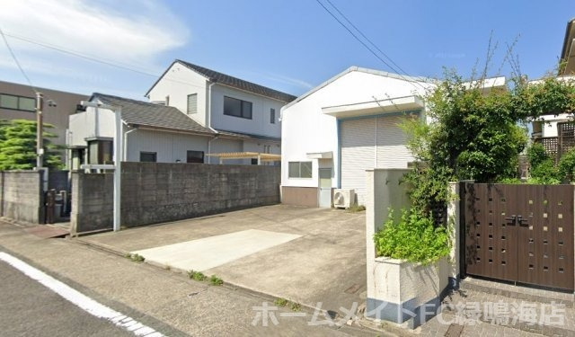 法華西町倉庫Ｂの外観