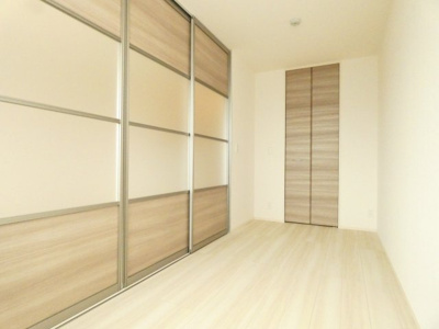 【洋室】 | メゾン・ド・クルー