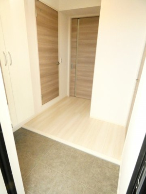 【玄関】 | メゾン・ド・クルー